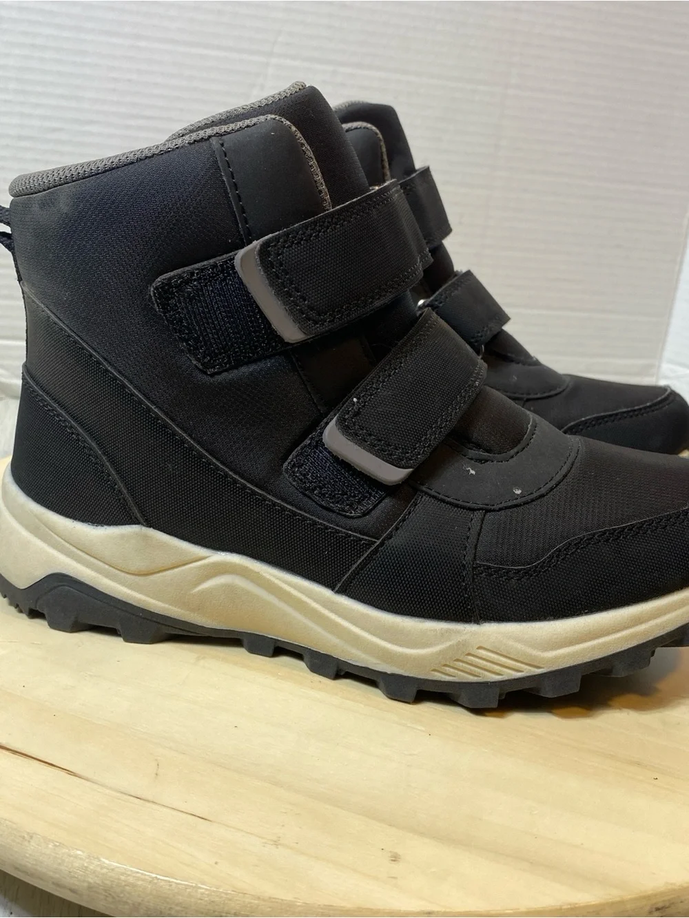Target All in Motion Kids Winter Snow Boots Size 3 Black Thermolite Insulated